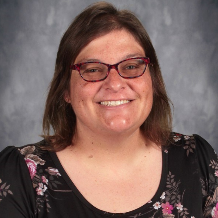kim dykstra headshot