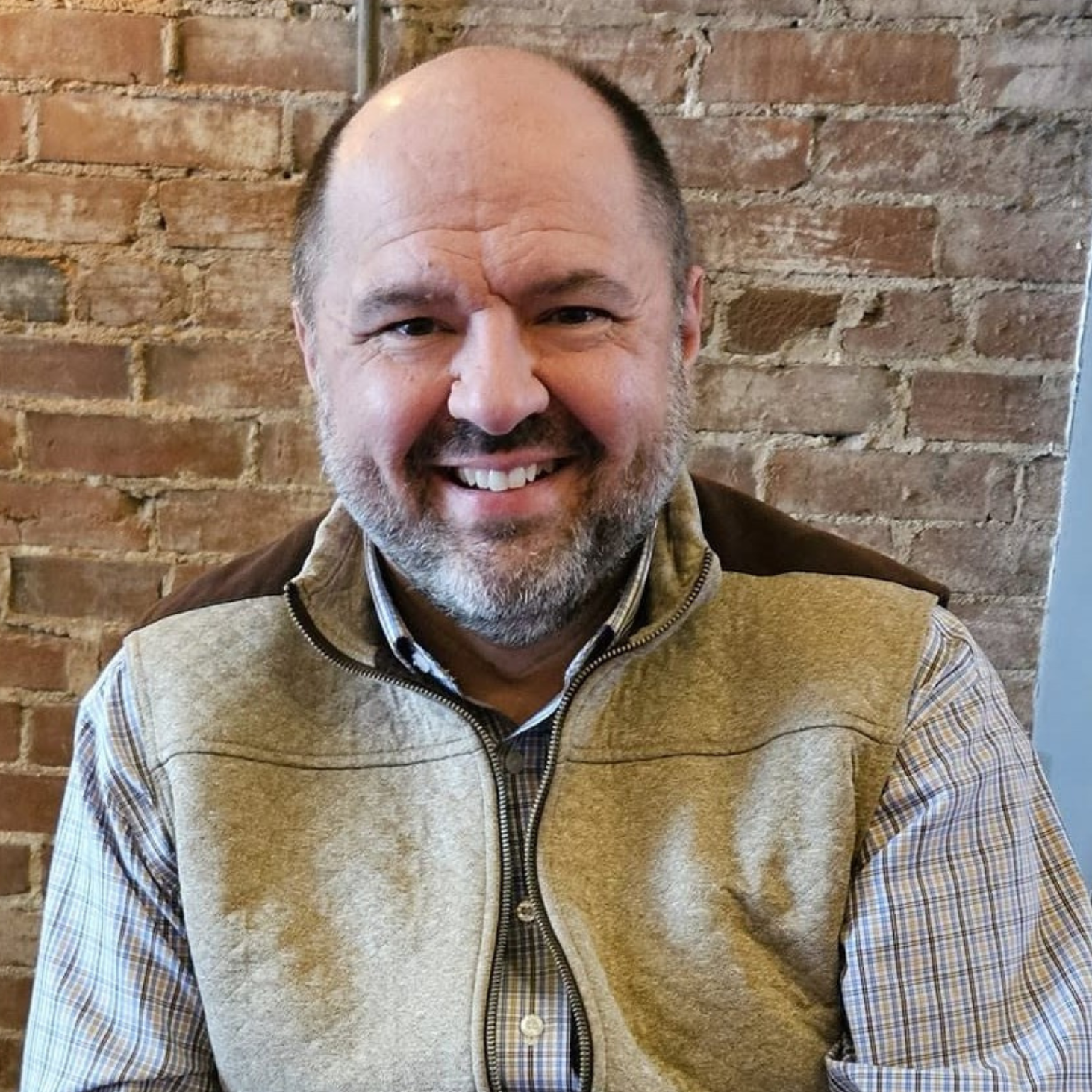 Nicholas Alan Norovich headshot