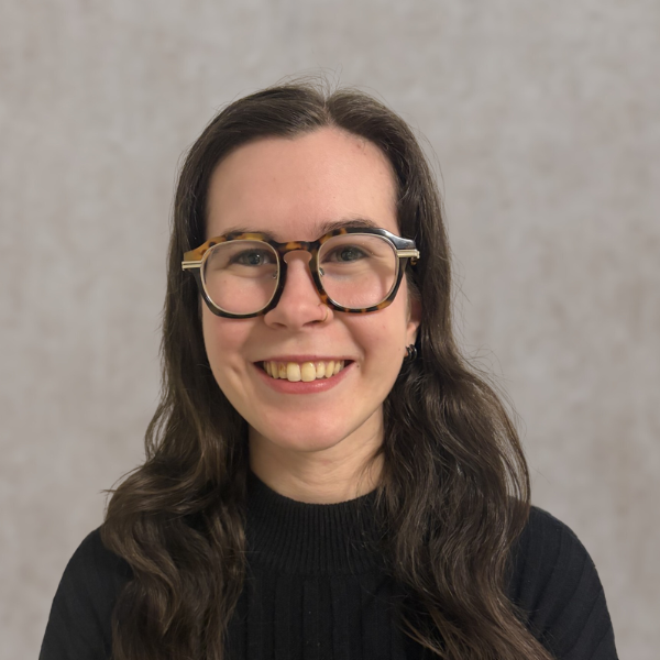 Meredith Davis Headshot