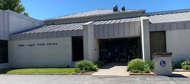 Sallie Logan library entrance